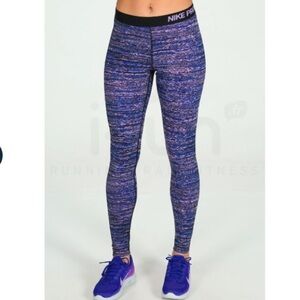 NIKE PRO HYPERWARM Dry fit size XS